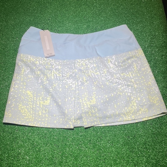 NWT Women’s Athletic Adidas Skort. Size Medium. - Picture 4 of 10